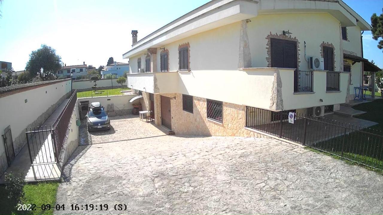 Gold House Luxury Anzio Villa Exterior foto