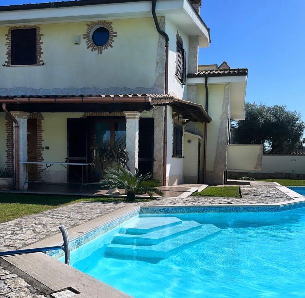 Gold House Luxury Anzio Villa Exterior foto