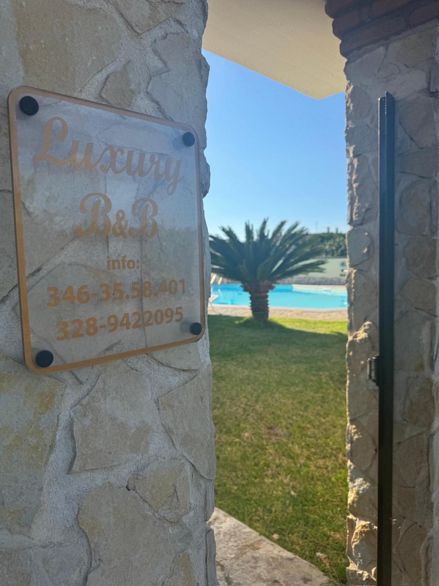 Gold House Luxury Anzio Villa Exterior foto